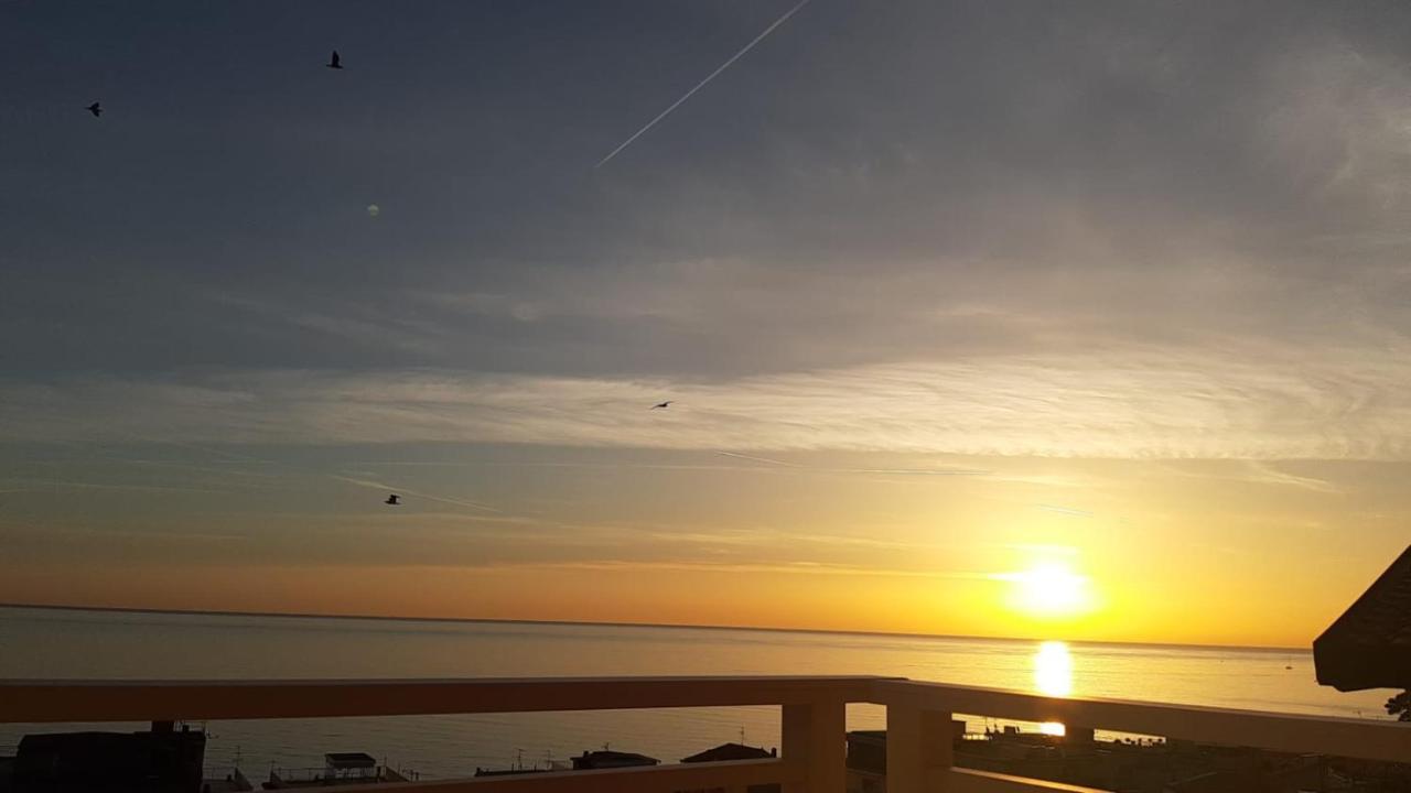 Spectacular Sea View - 3 Minutes Walk From The Sea Βίλα Laigueglia Εξωτερικό φωτογραφία