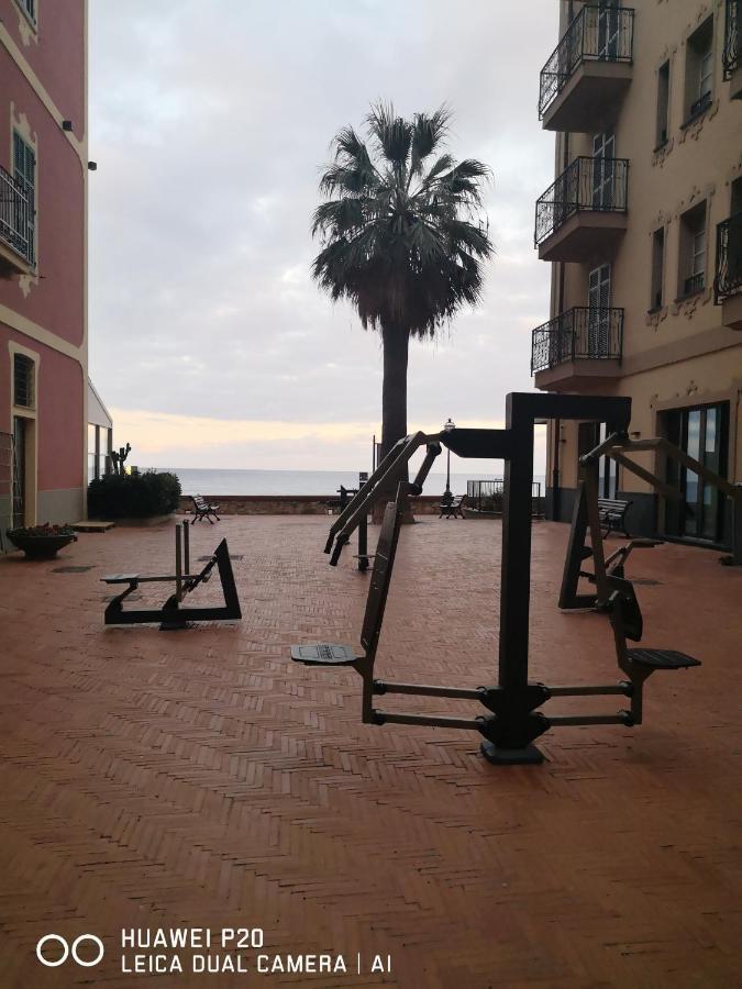 Spectacular Sea View - 3 Minutes Walk From The Sea Βίλα Laigueglia Εξωτερικό φωτογραφία